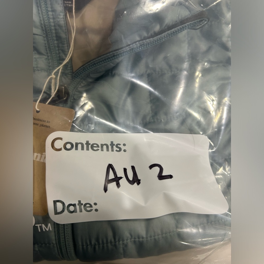 Patagonia Women’s Small Nano Puff Insulated Vest Thermal Blue NWT Puffy - Picture 6 of 6